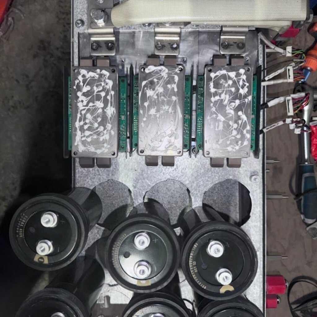 REPARACION DE VARIADOR SIEMENS MM440 DE 30HP (15)